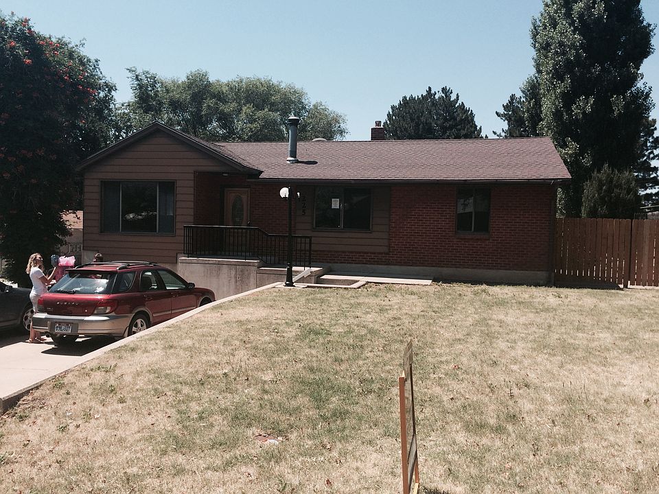 1st image of 225 Donna Ave