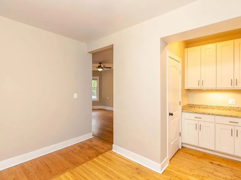 1335-37 W Touhy Ave #3N — Photo 4