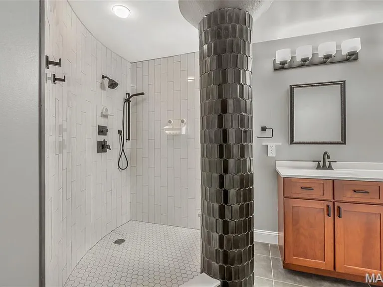 4901 Washington Blvd #4B — Photo 19