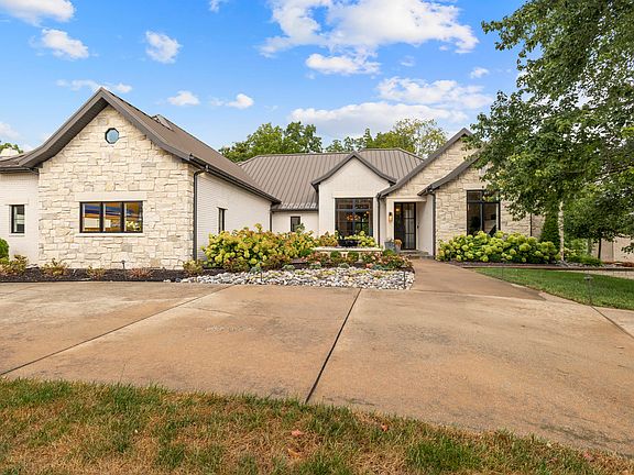 2nd image of 5273 S Applecross Way