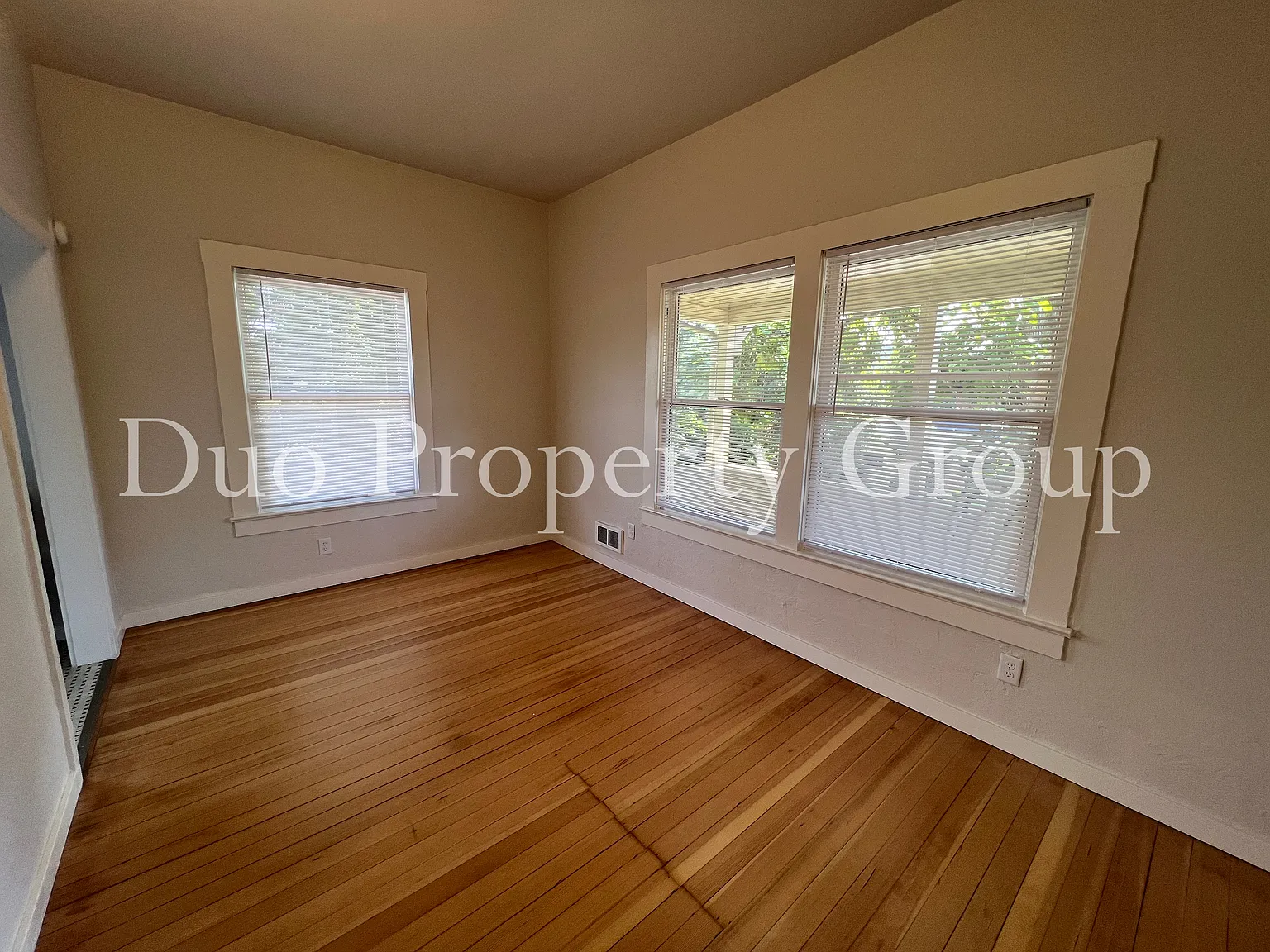 1 bed, 450 sqft, $1,200 — Photo 3