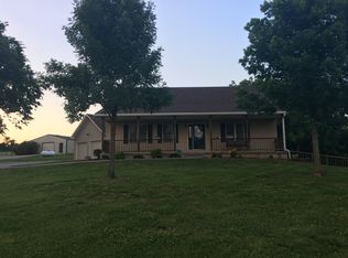 28577 Hieronymus Rd, Sedalia, MO 65301