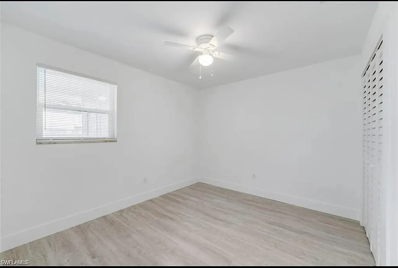 2 bed, 950 sqft, $2,300 — Photo 2