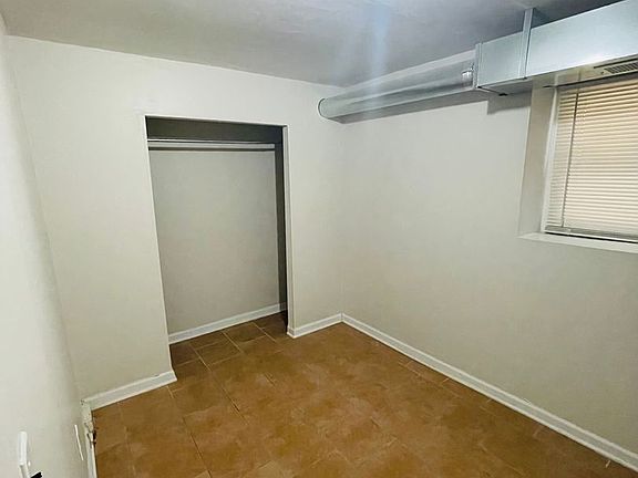 5th image of 4026 N Monticello Ave #G