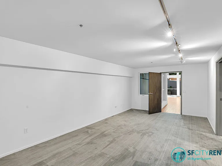725 Florida St #2 — Photo 16