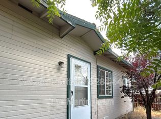 715 19th St, Sparks, NV 89431