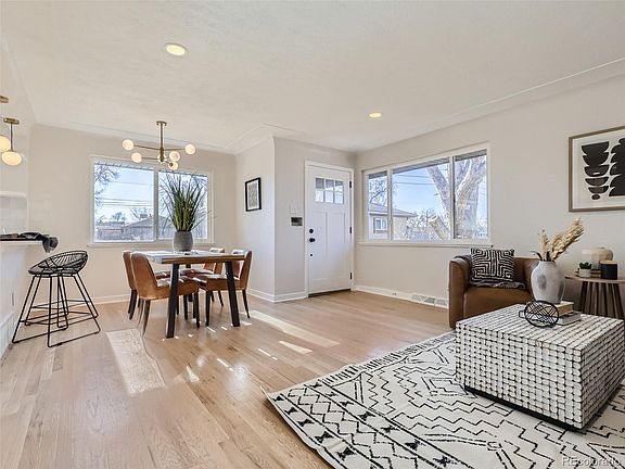 5th image of 3310 Krameria Street