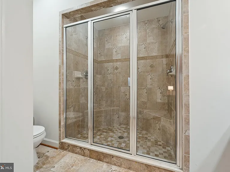 5722 Callcott Way #A — Photo 28