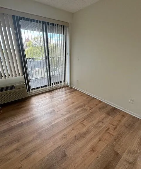 55 Clinton Pl #510 — Photo 25