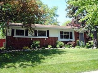 735 Red Oak Rd, Ann Arbor, MI 48103