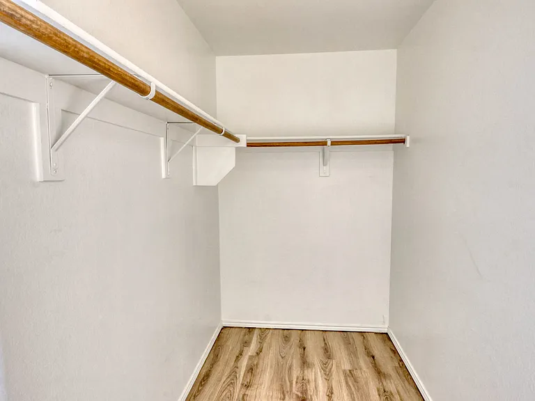 433 Magma Dr — Photo 24