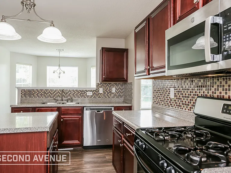 4345 Estate St — Photo 10
