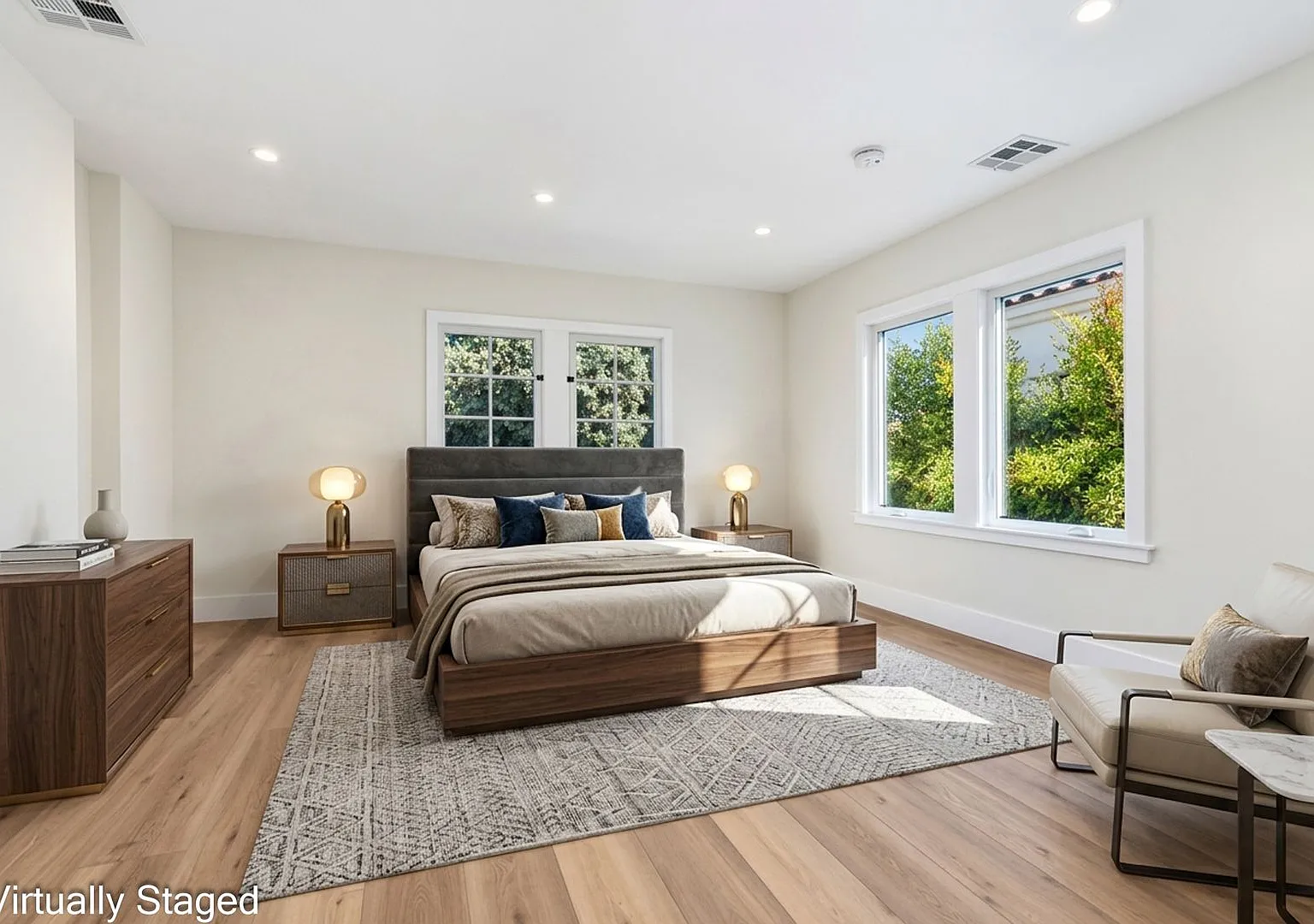 Clarkhill Residences LLC - 151 — Photo 2