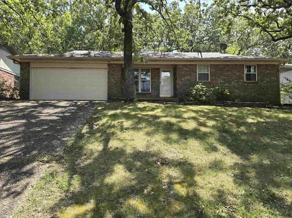 901 Valerie Dr, N Little Rock, AR 72118