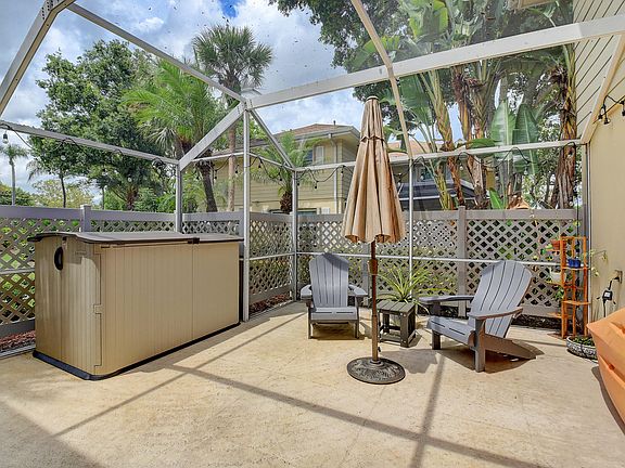 5th image of 6901 Dryden Court
