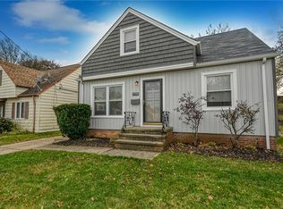 13709 Thornhope Rd, Cleveland, OH 44135