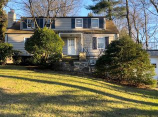 15 Somerset Ln, Riverside, CT 06878