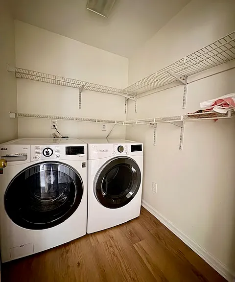 3821 Majestic Ln SW — Photo 22