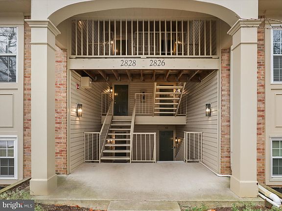 5th image of 2826 Emma Lee St APT 202