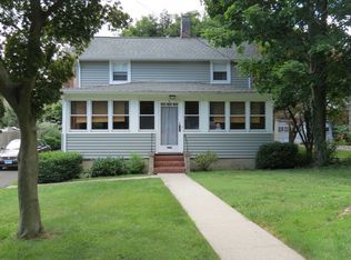 2 Manursing Ave, Rye, NY 10580