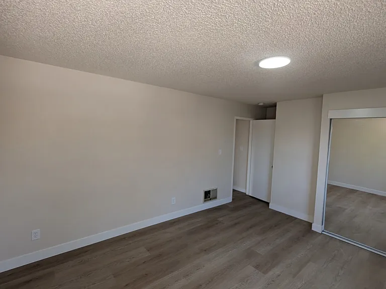 3811 39th Ave #1 — Photo 7
