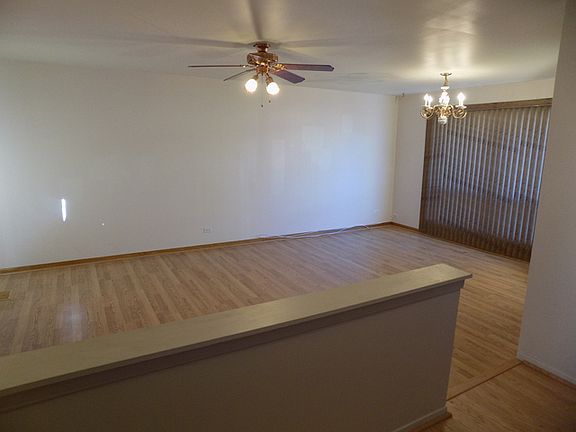 5th image of 1530 Brookside Dr