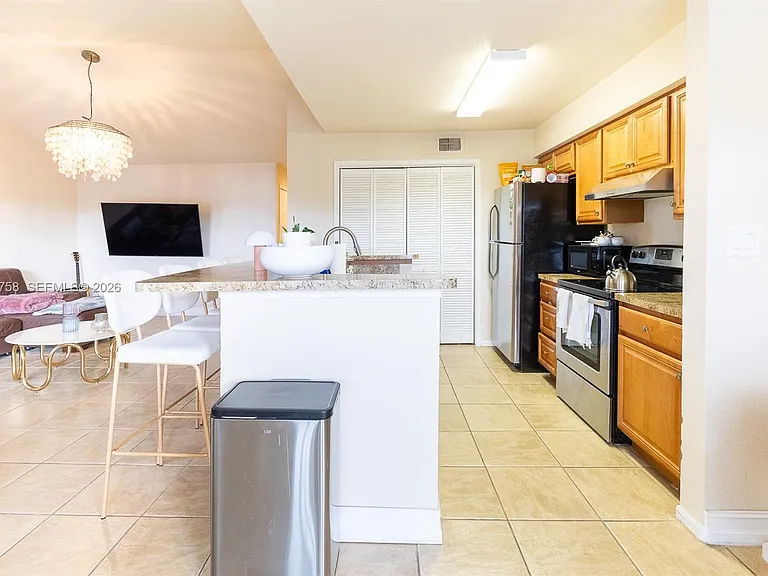 777 Riverside Dr #1537 — Photo 3