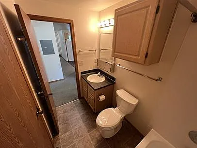 514 Maple Ave #101 — Photo 13