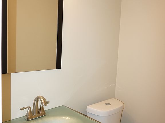 3rd image of 37680 Charter Oaks Blvd