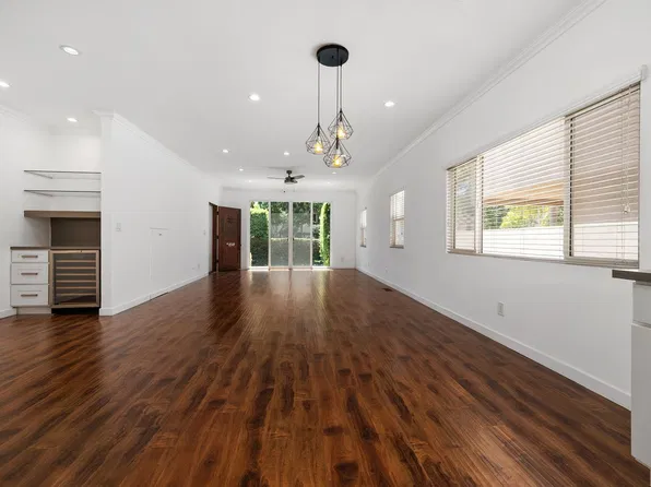 8549 W Cashio St, Los Angeles, CA 90035