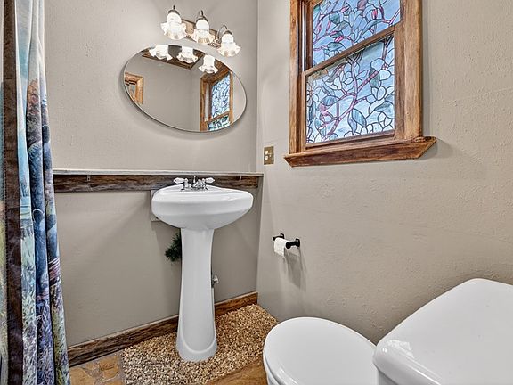 56th image of 111 Candlewood Ln