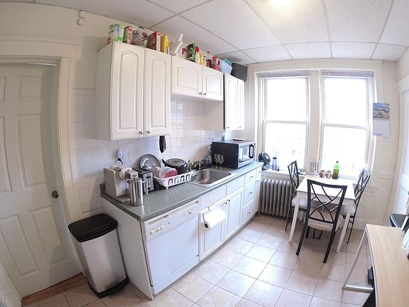 3 bed 1.5 bath (unit 5)