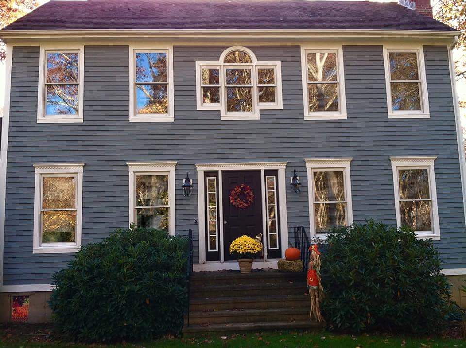 1st image of 62 Crossen Dr