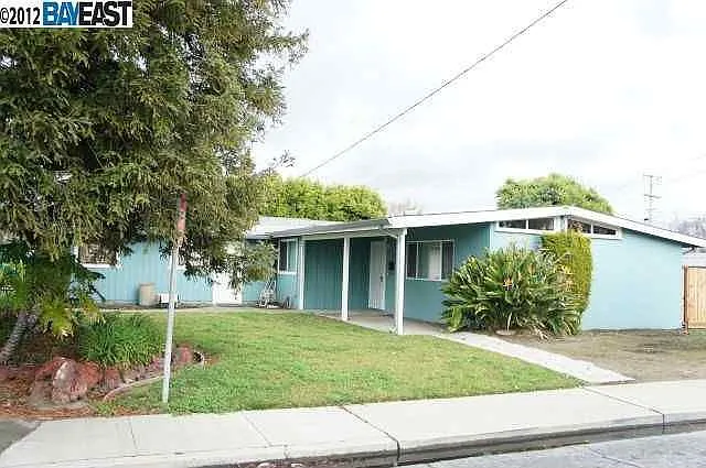 4792 Central Ave photo 1