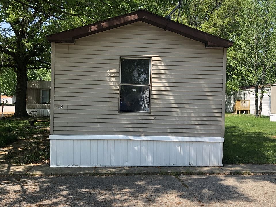 2nd image of 530 Reynolds Dr #47
