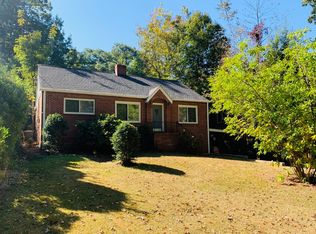 1864 Montrose Dr, East Pt, GA 30344