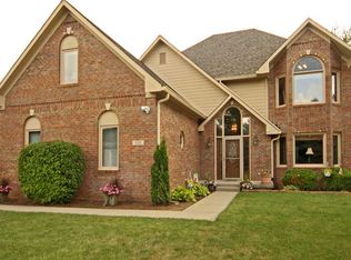 635 Runyon Rd, Greenwood, IN 46142