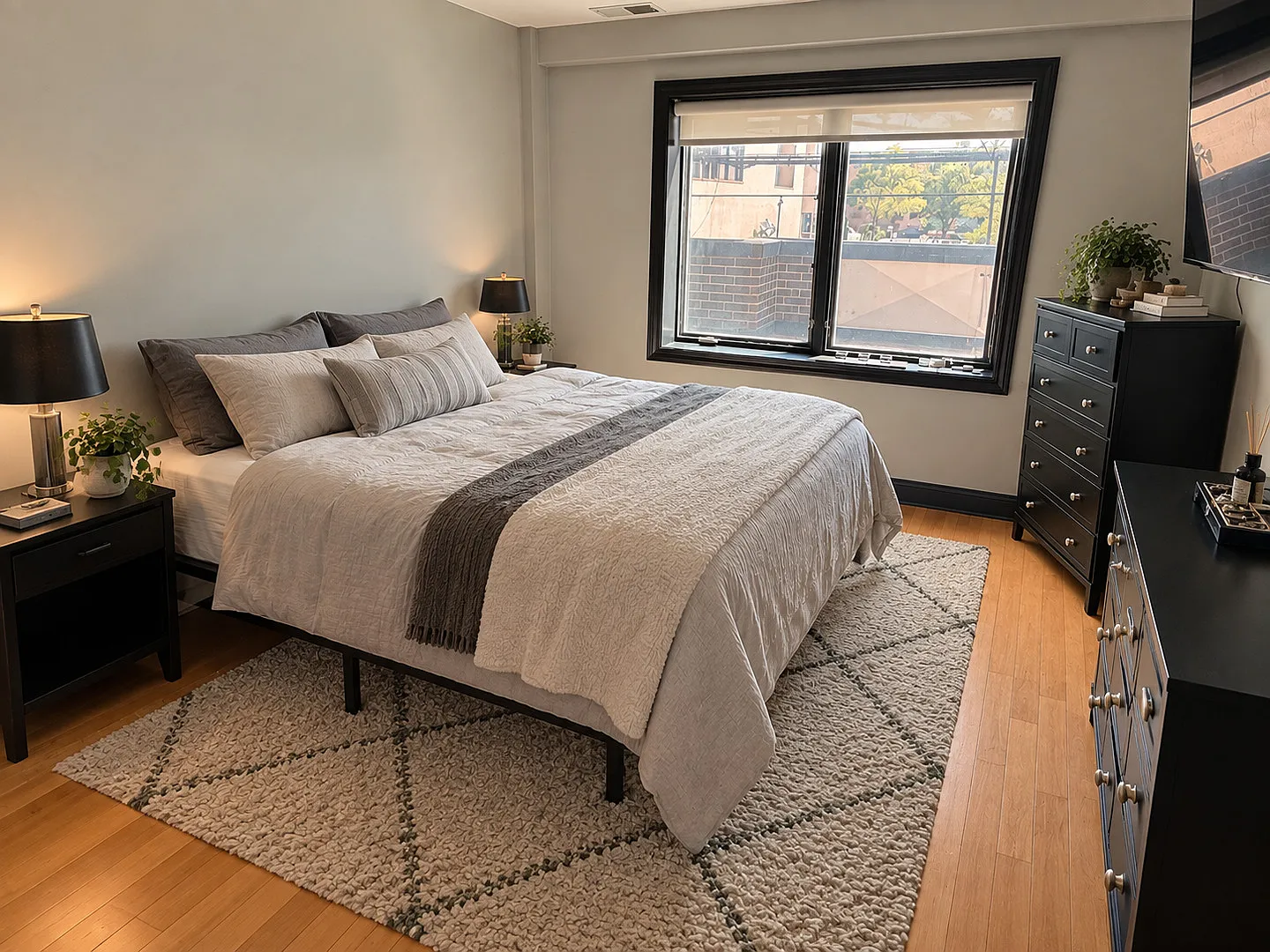 2 bed, 1210 sqft, $2,800 — Photo 4