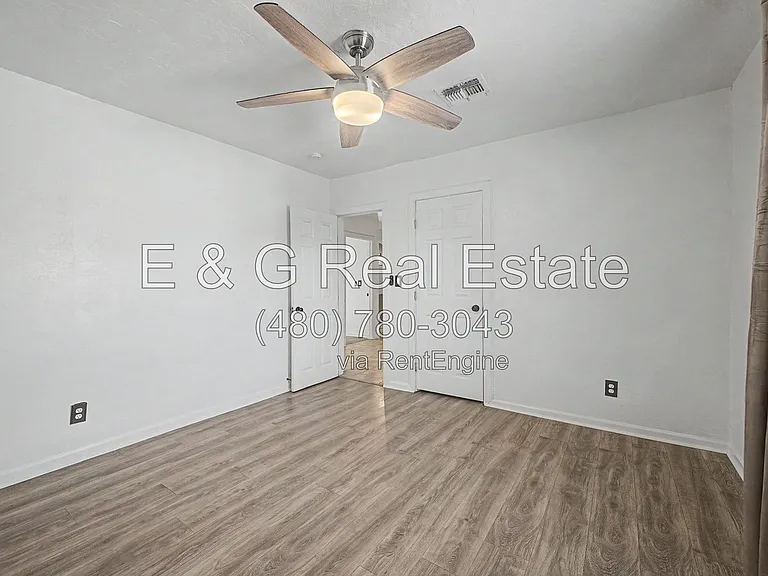 1711 W Montecito Ave — Photo 20