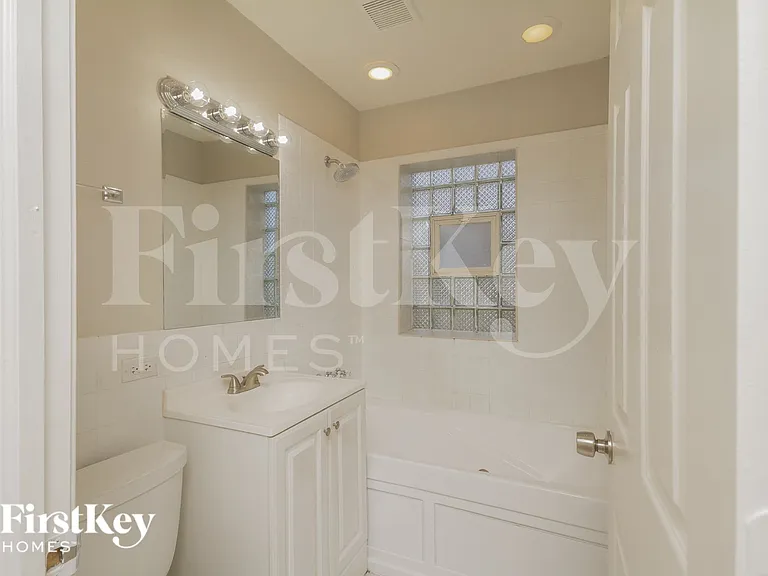 15006 Avers Ave — Photo 12