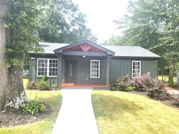 38 Spring St, Pelzer, SC 29669