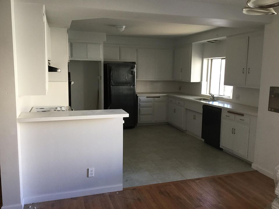 Kitchen with new appliances