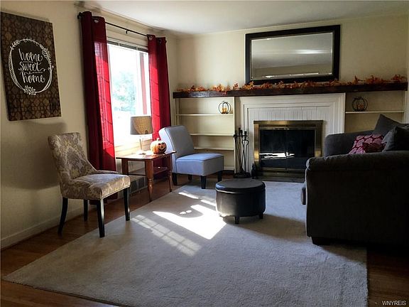 5th image of 232 Southwood Dr