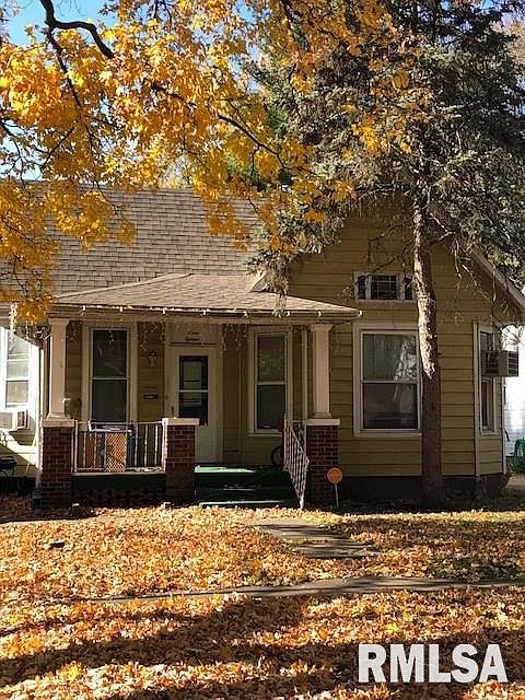 2nd image of 915 N 8th St