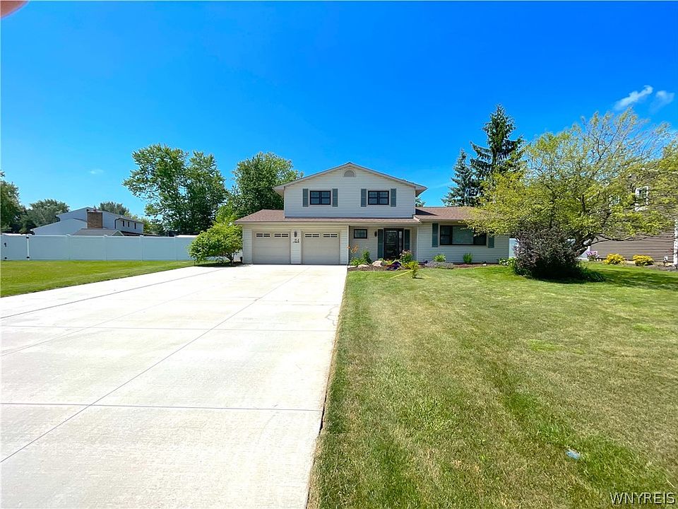 1st image of 84 Regency Dr