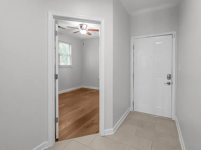 714 Northeast Dr #52 — Photo 16