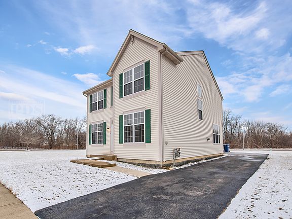 4th image of 3134 Heritage Blvd