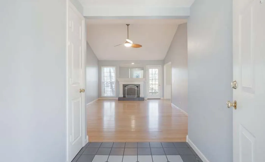 Building Photo - 816 Beech Bend Dr