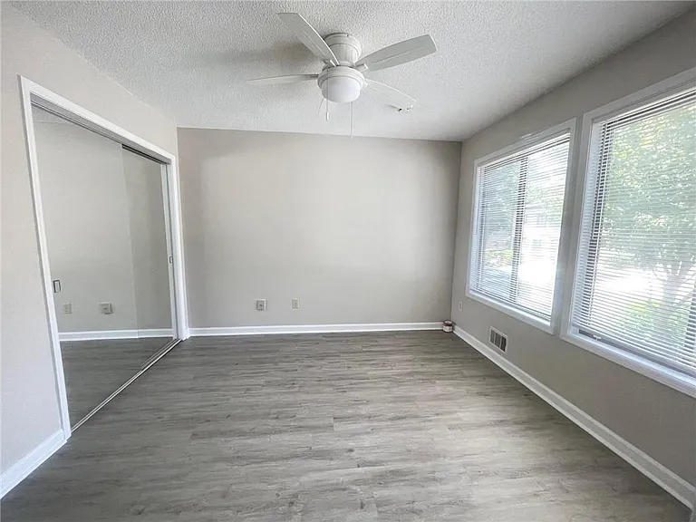 5053 Gardenia Cir — Photo 14