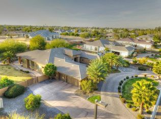 6566 S Oakwood Way, Gilbert, AZ 85298